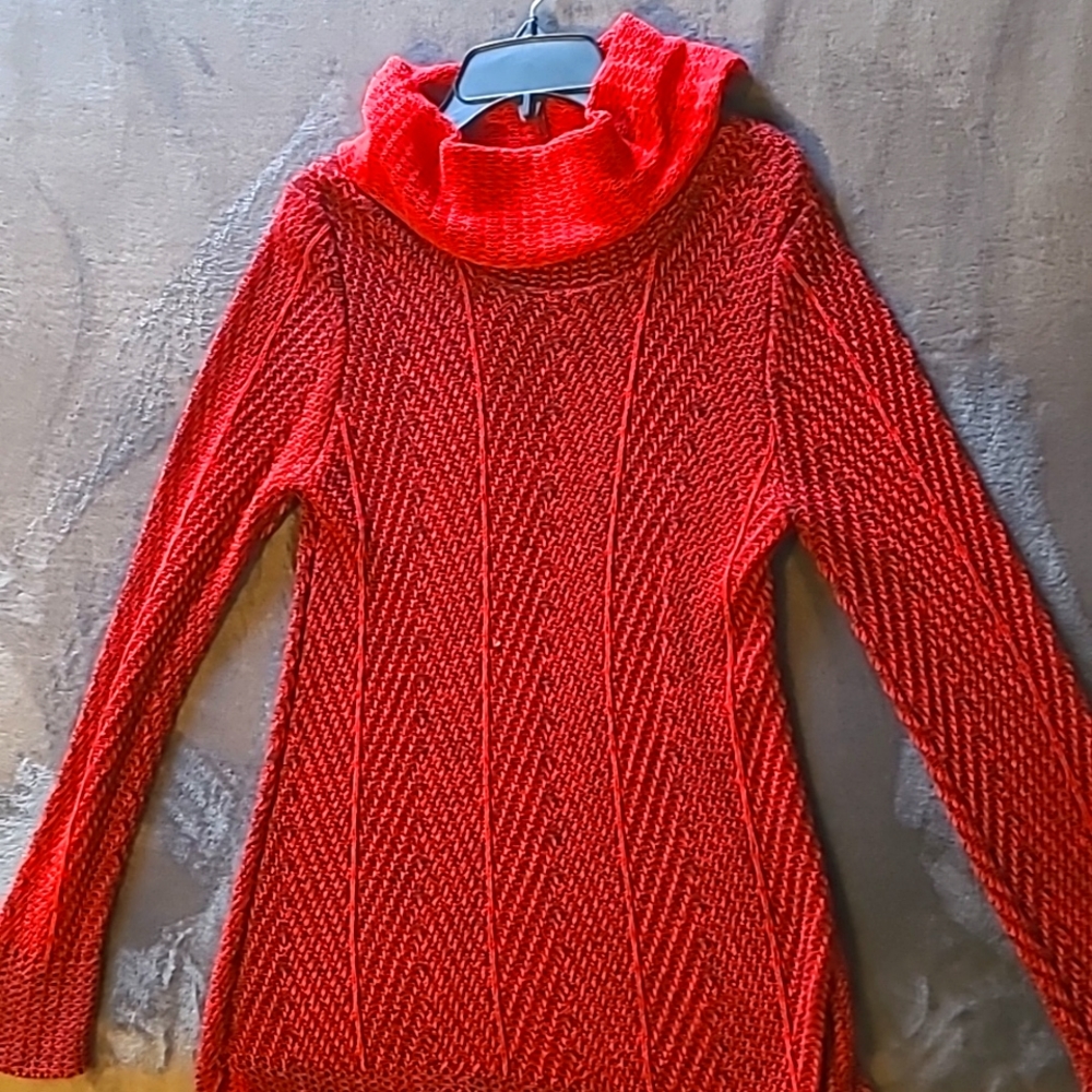 Effeci Black and Red Tweed Knit Long Sleeve Neck Sweater
